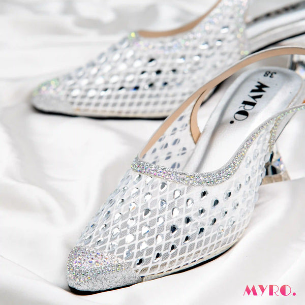 Dina Heel