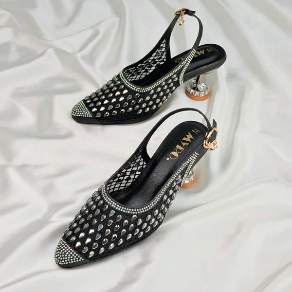 Dina Heel