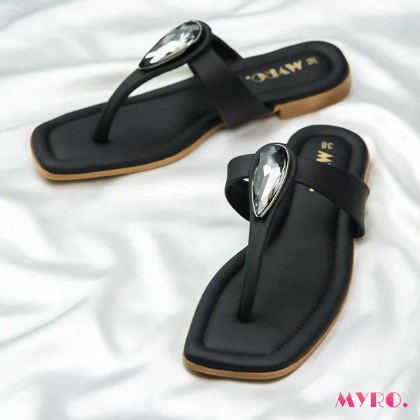 Mila Black Flat - MYRO