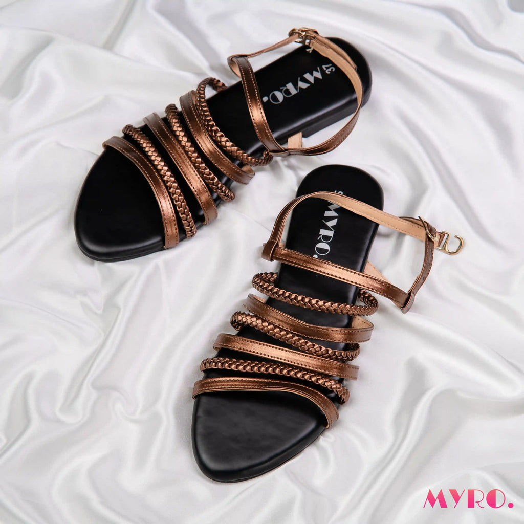 Stravia Strappy