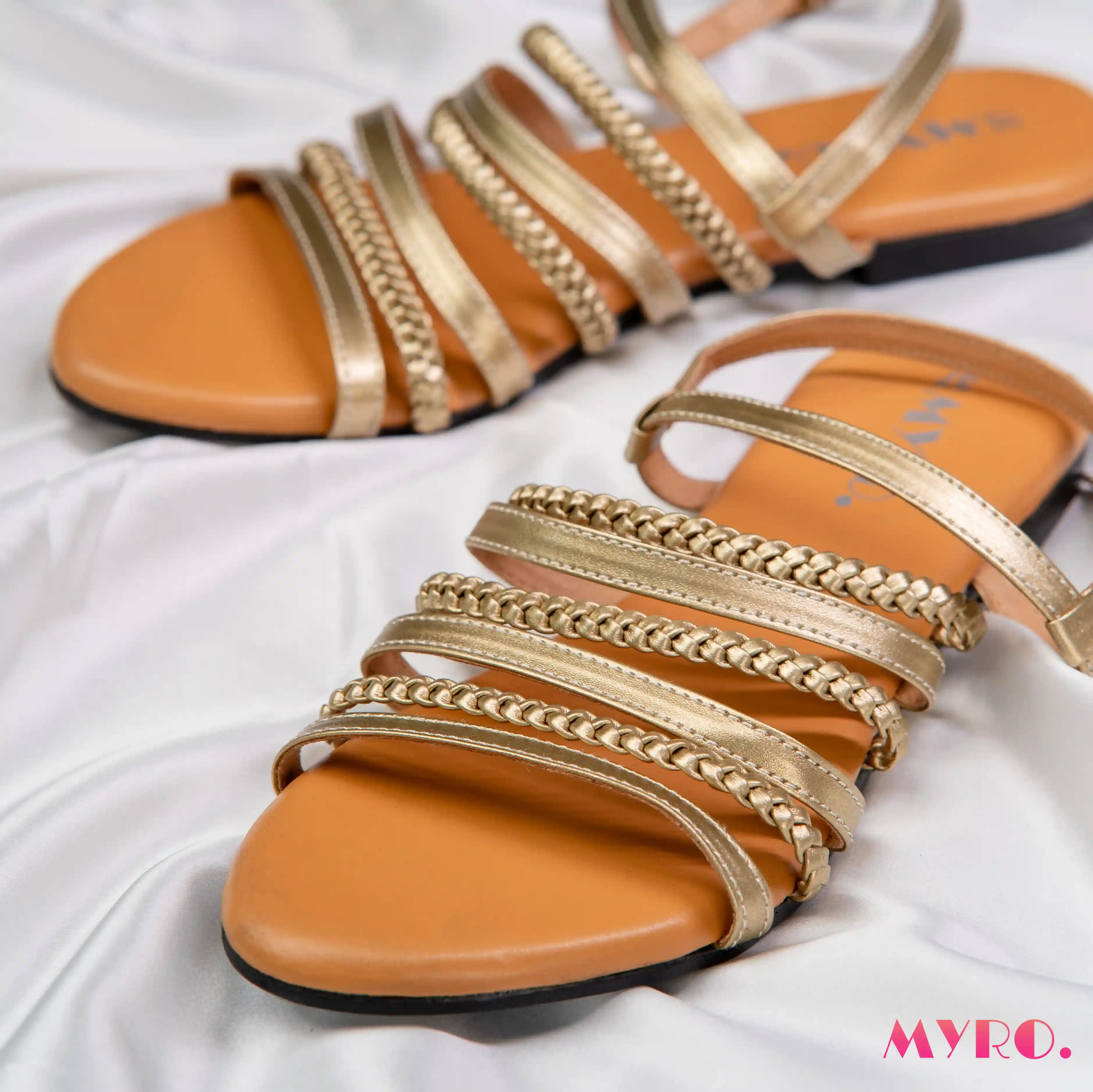 Stravia Strappy
