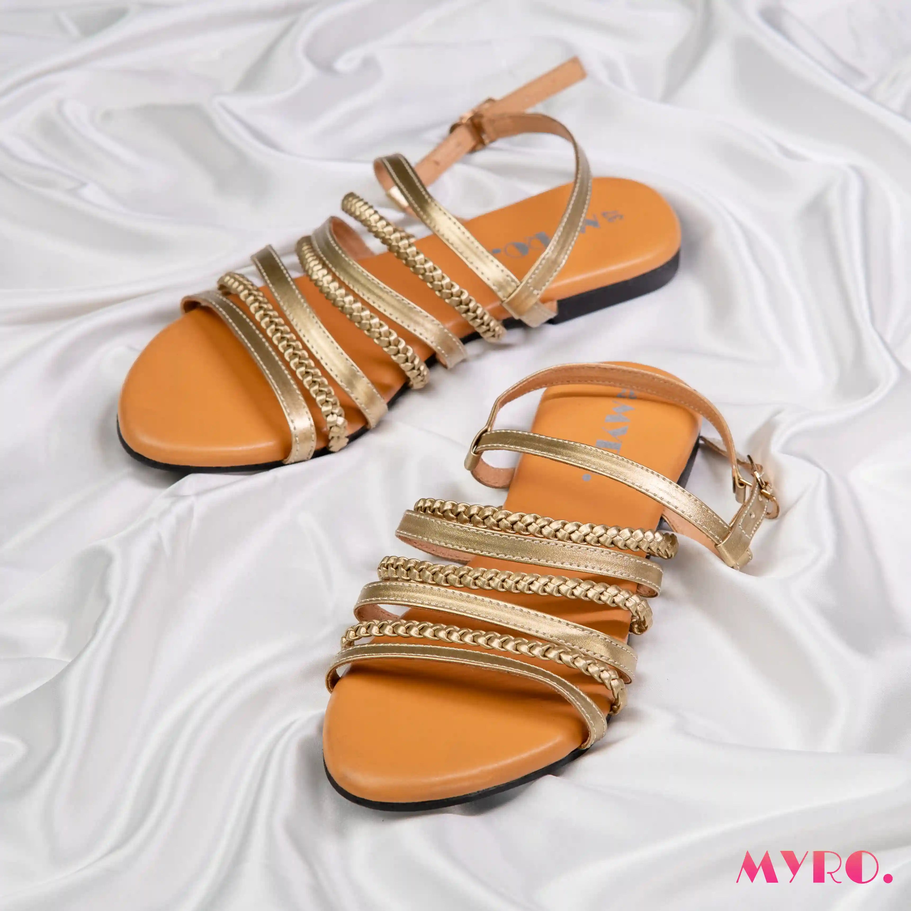 Stravia Strappy