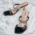 Livia Heel