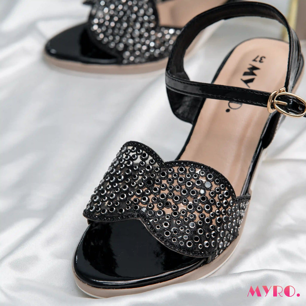 Shinora Heel