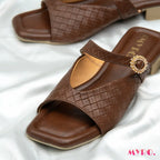 Zeen Low Heel