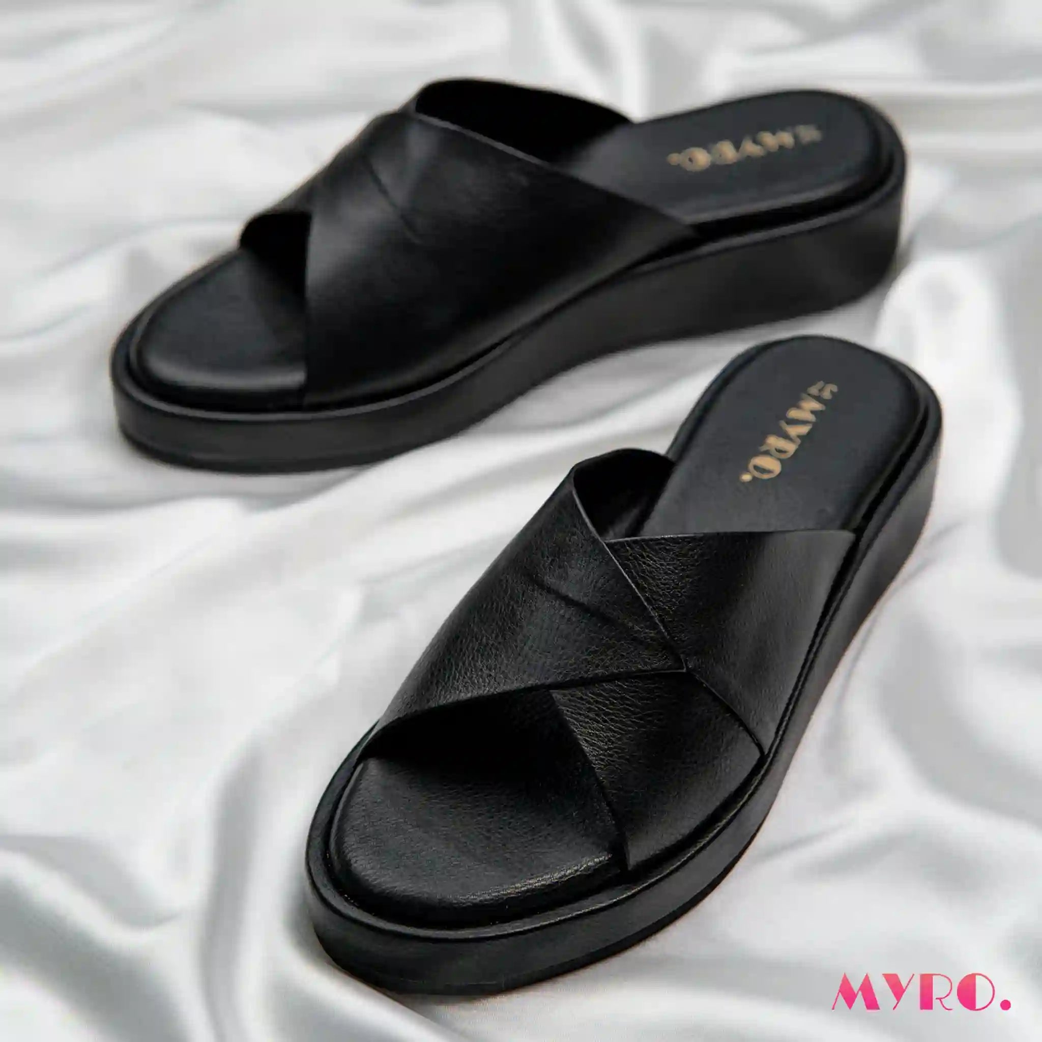 Bela Black Boston - MYRO