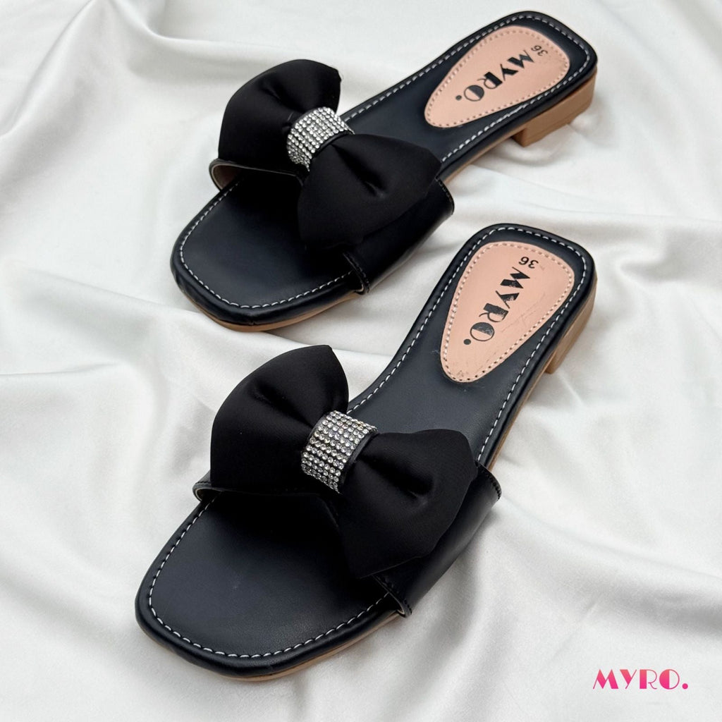 Bowza Black Slide - MYRO
