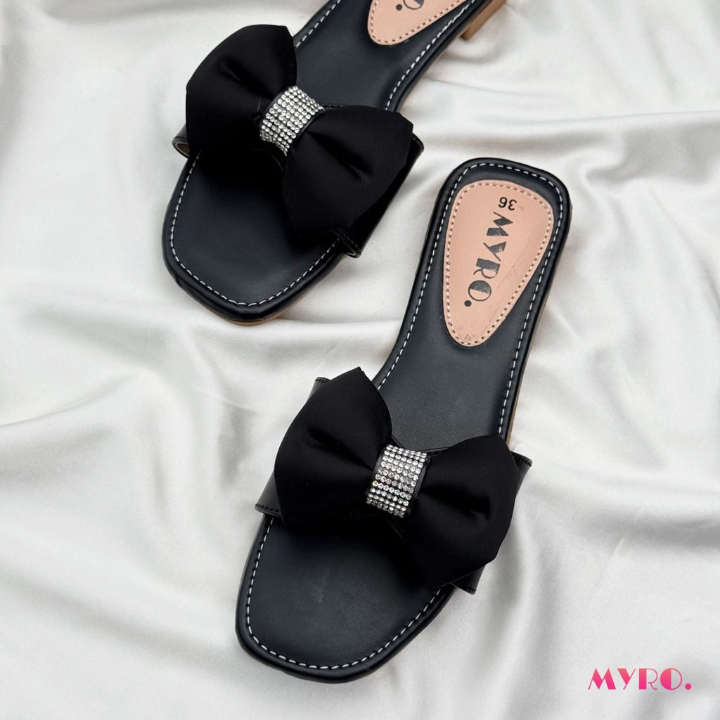 Bowza Black Slide - MYRO