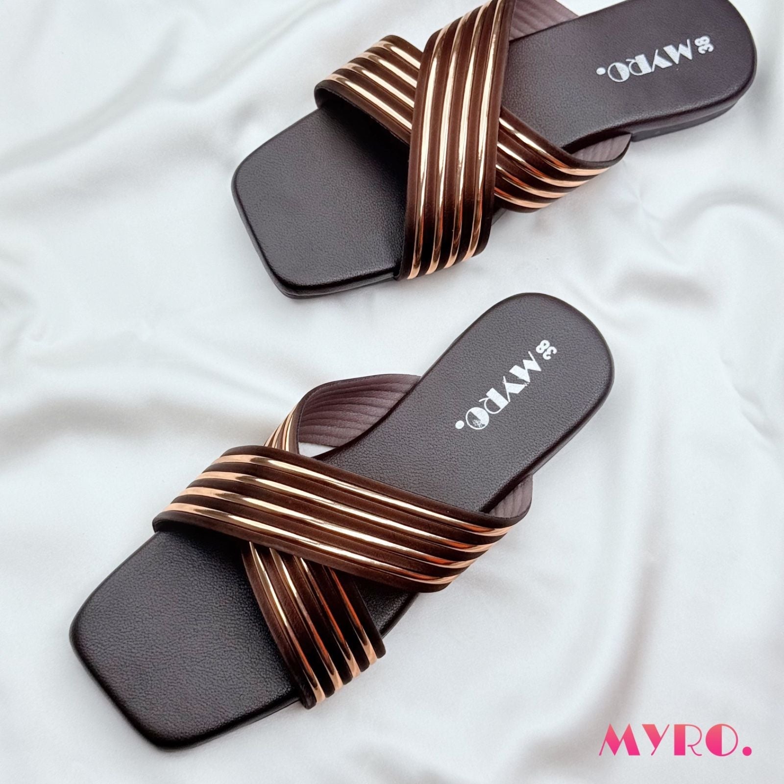 Cross Coffee Glitter Slide - MYRO
