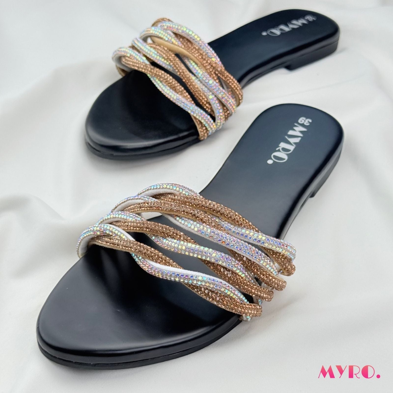 Glory Black Slide - MYRO