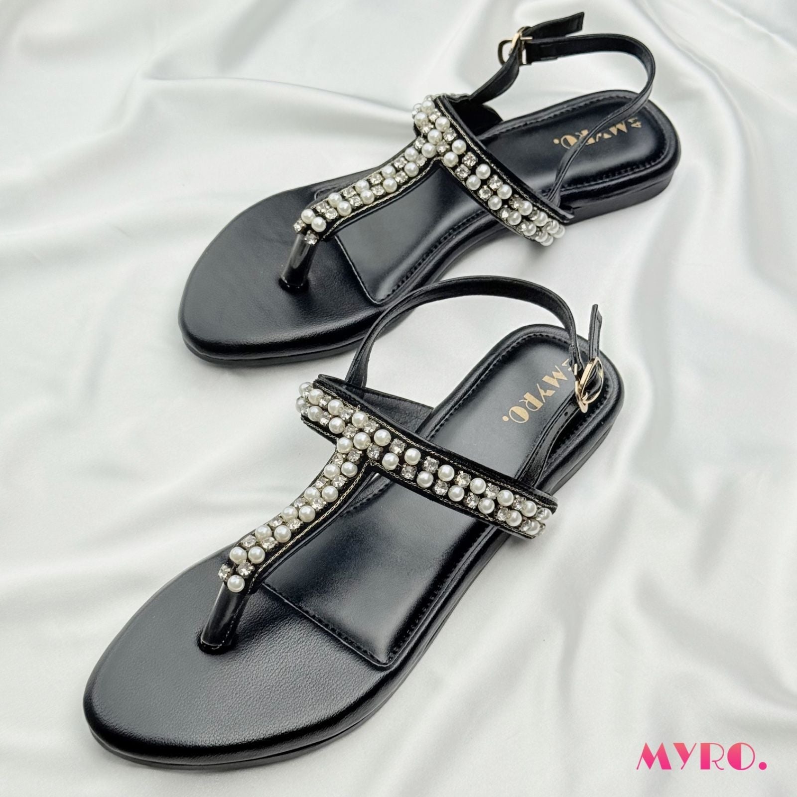 Hoor Black Zardosi Thongs - MYRO