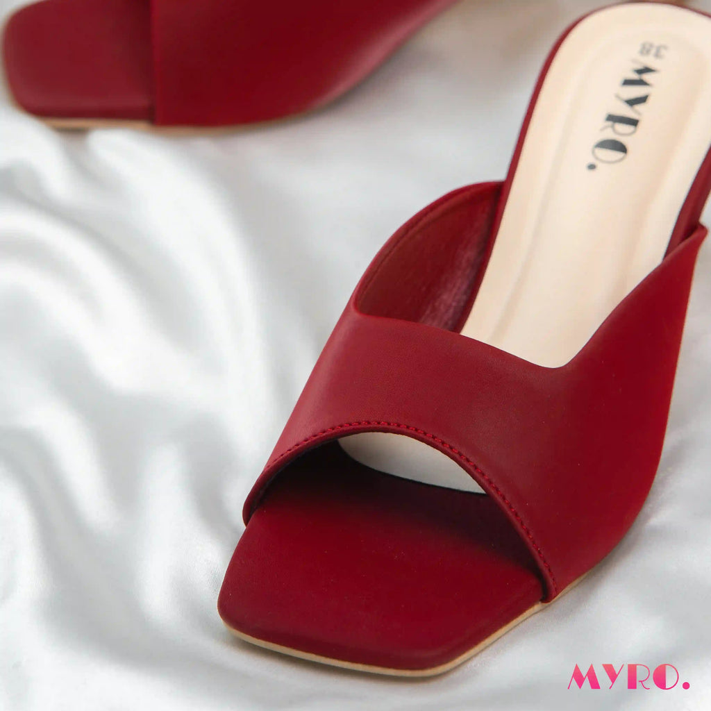 Ivory Red Heel - MYRO