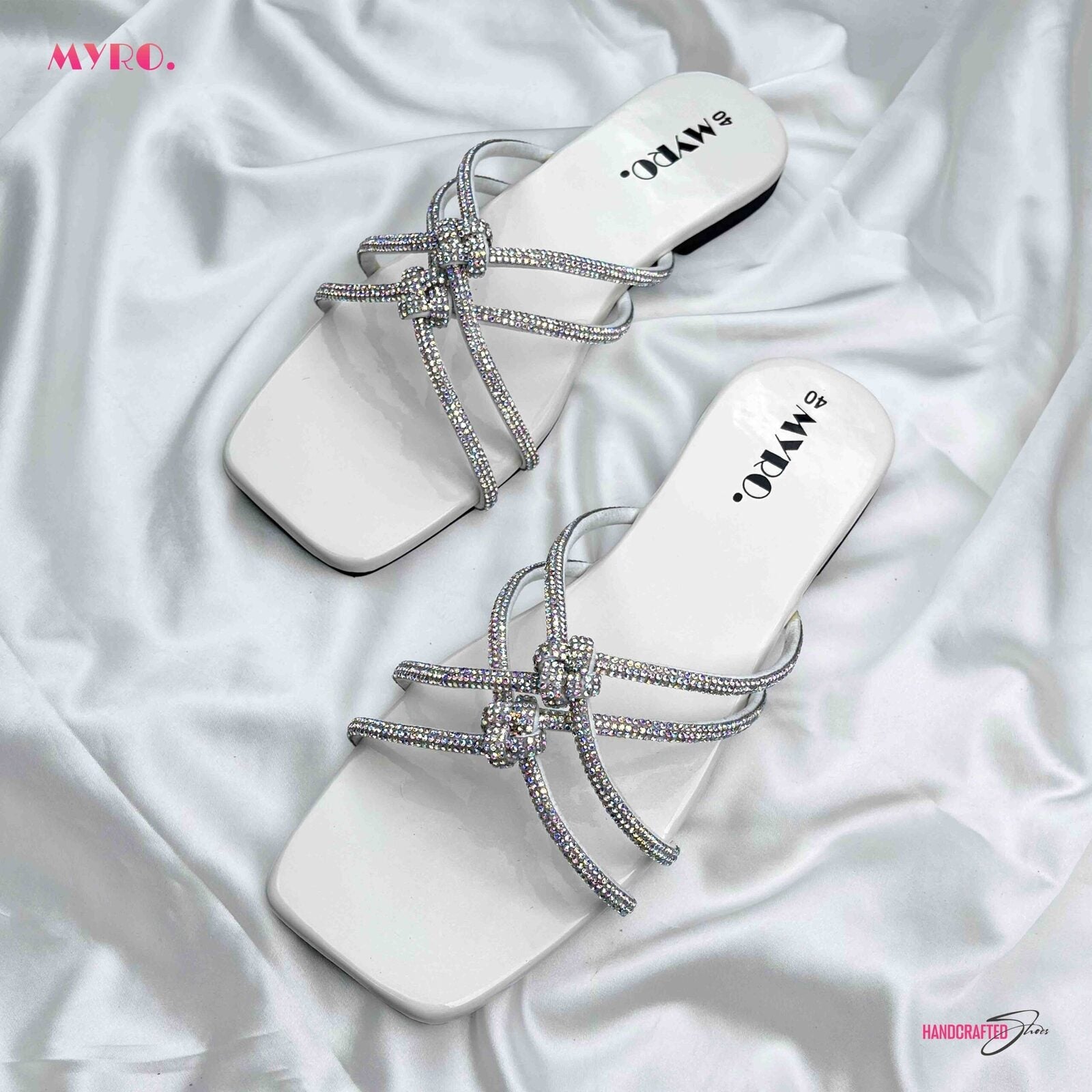 Liliana White Flat - MYRO