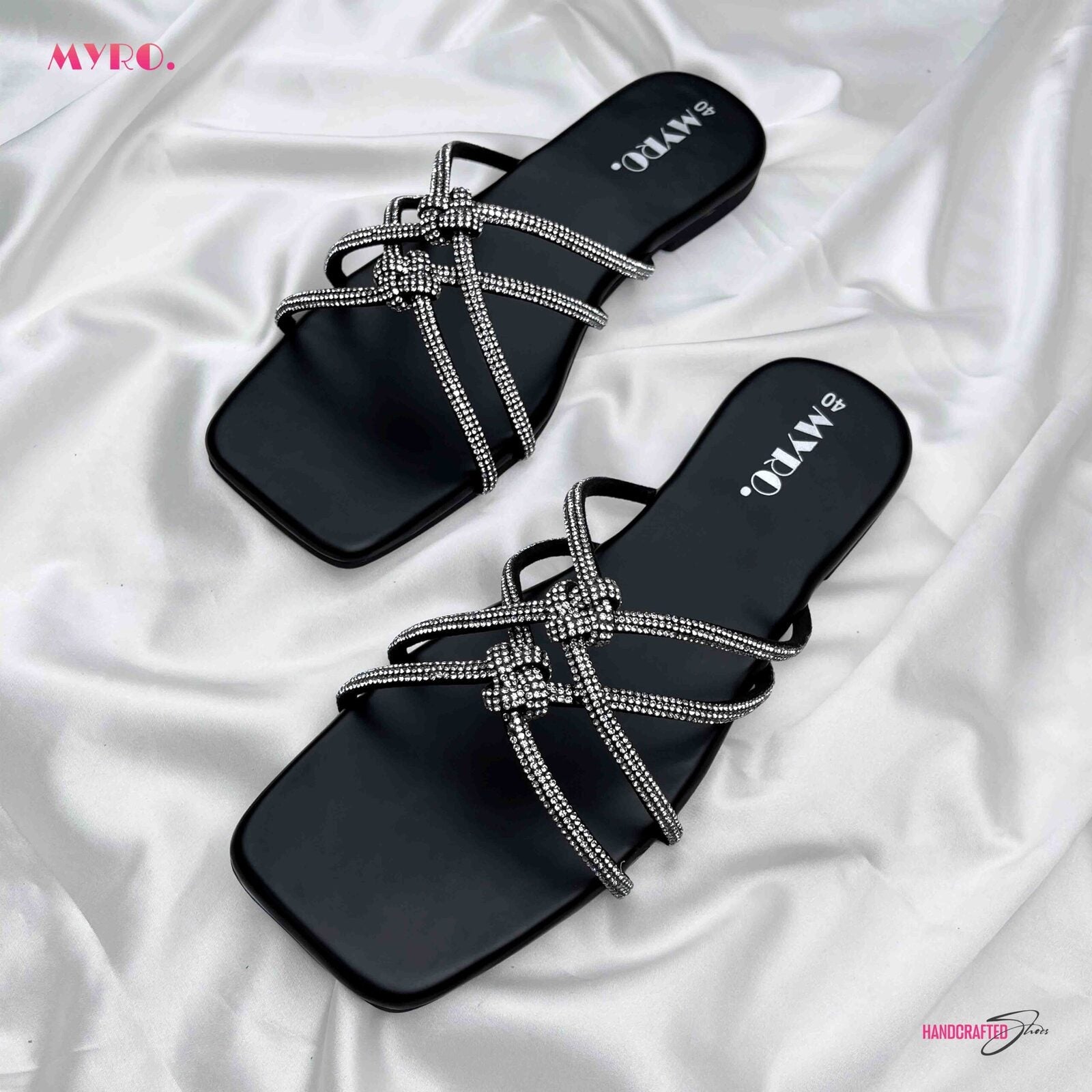 Liliana White Flat - MYRO