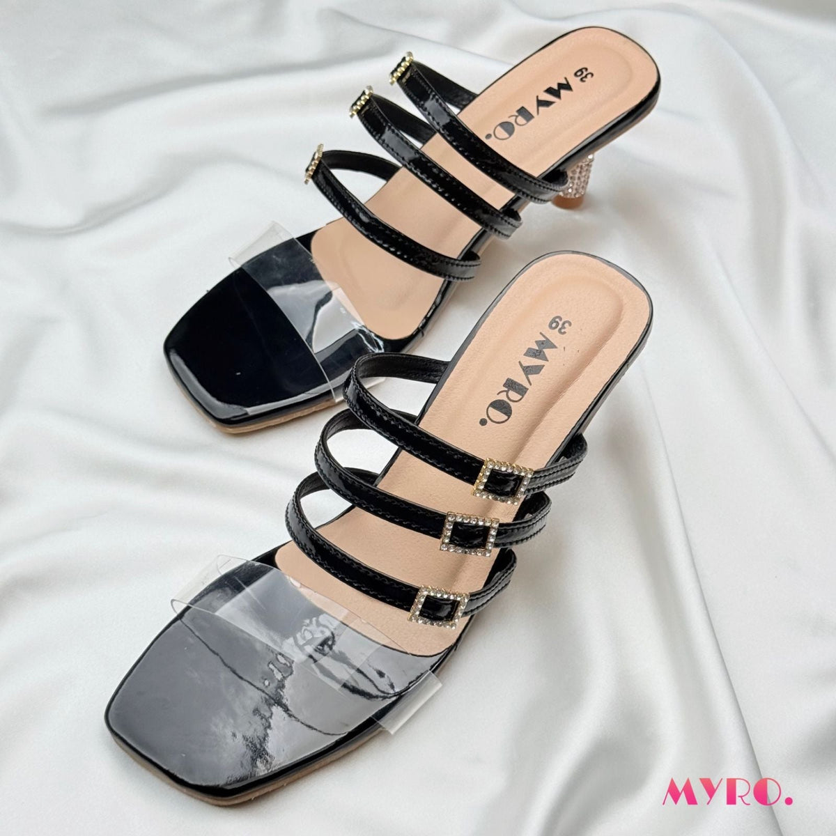 Lira Black Heel - MYRO