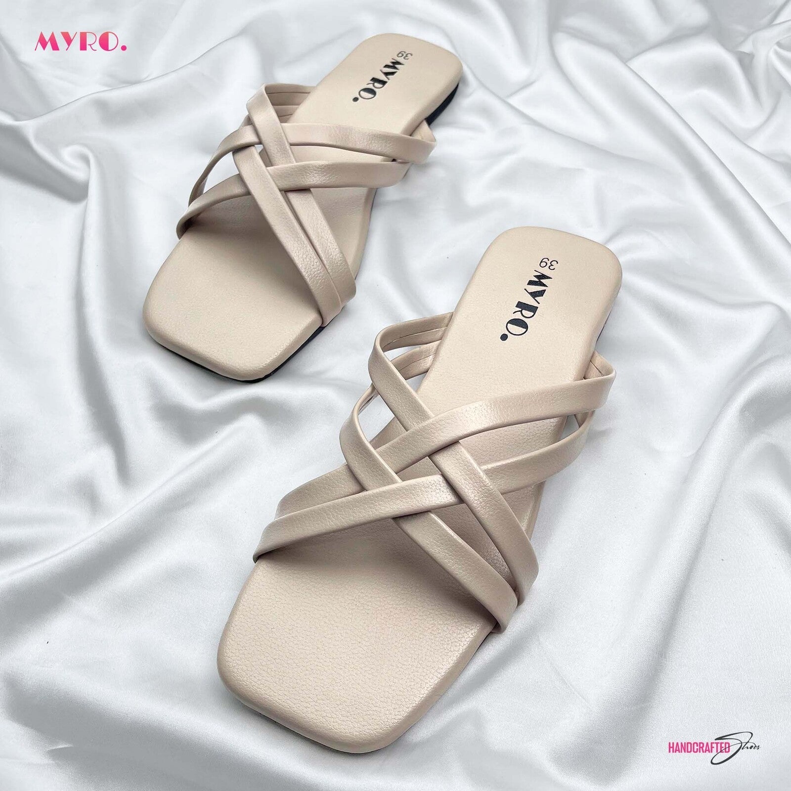 Myro Black Square Cross Flat - MYRO