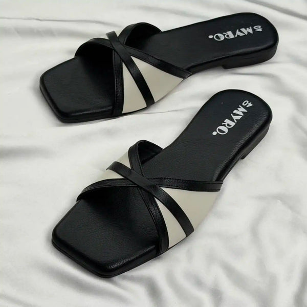 Sania Black Slide - MYRO