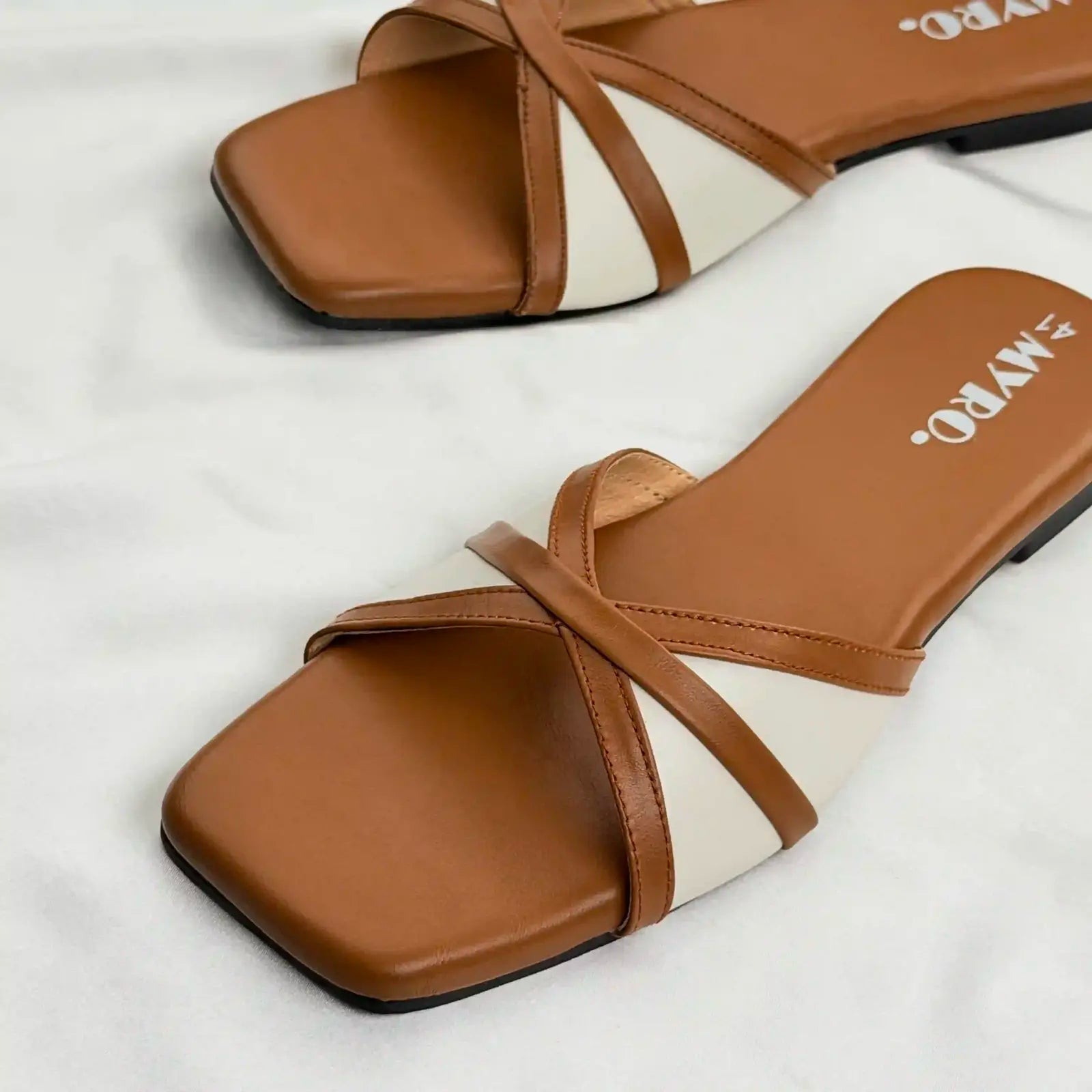 Sania Brown Slide - MYRO