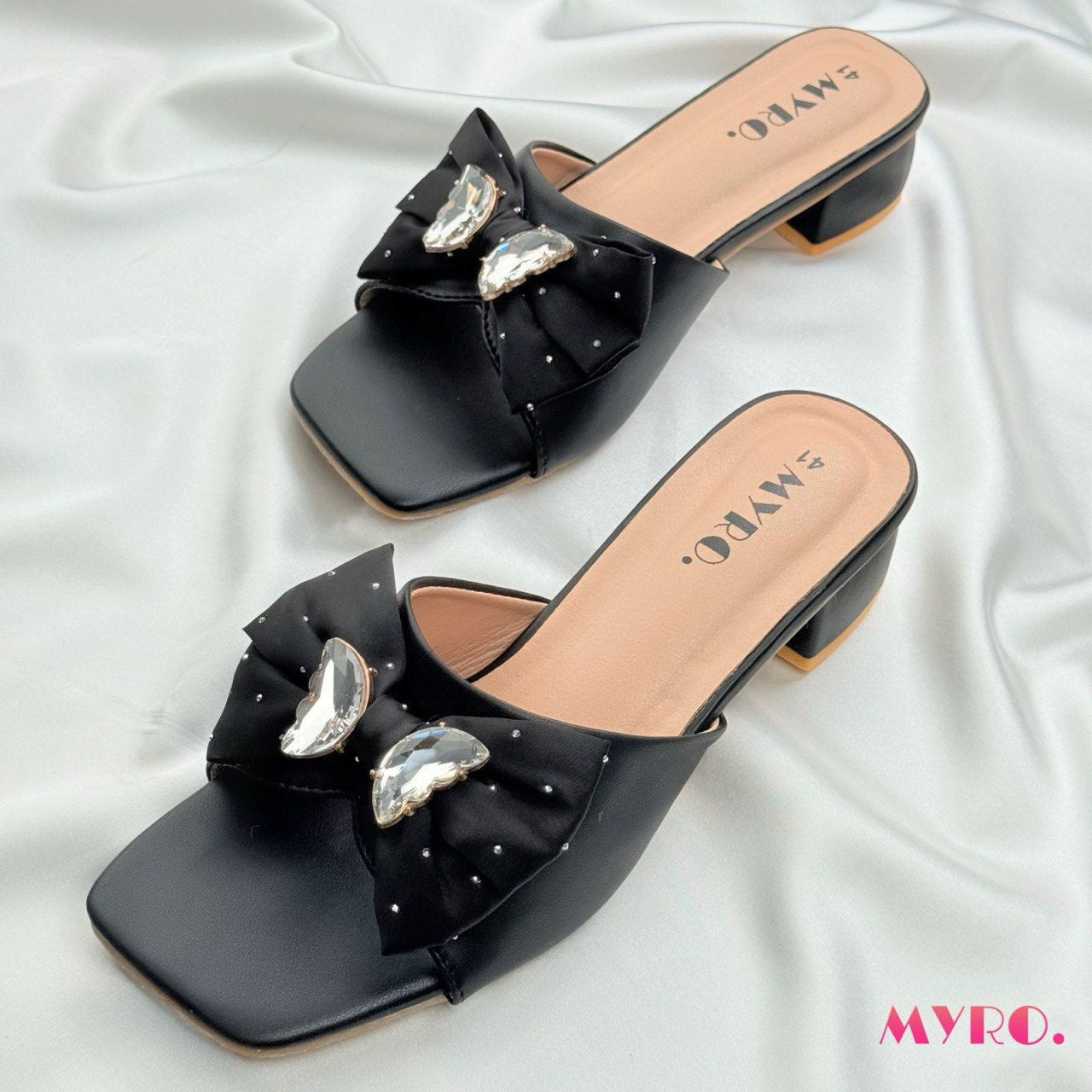 Velin Black Heel - MYRO