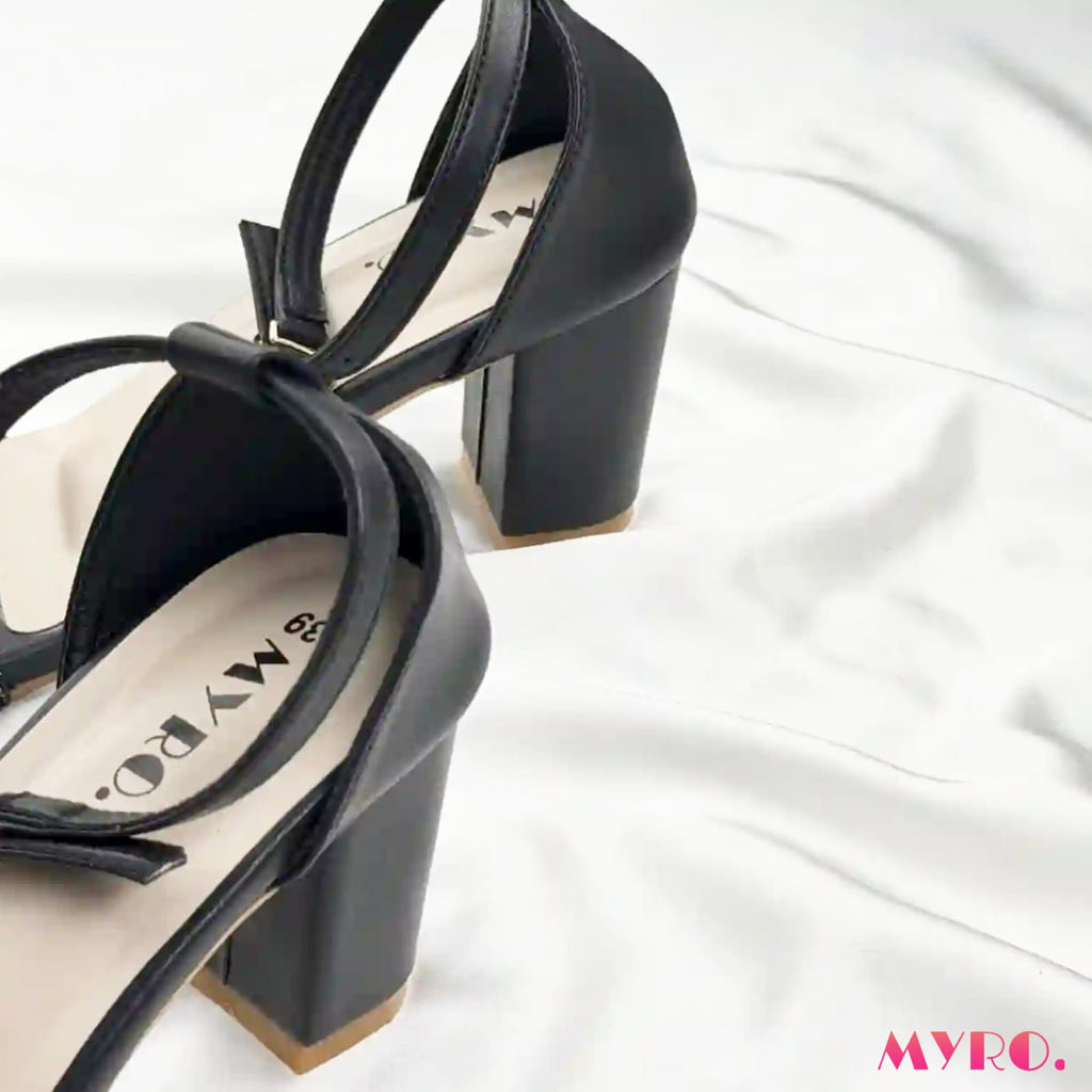 Zaria Black Heel - MYRO