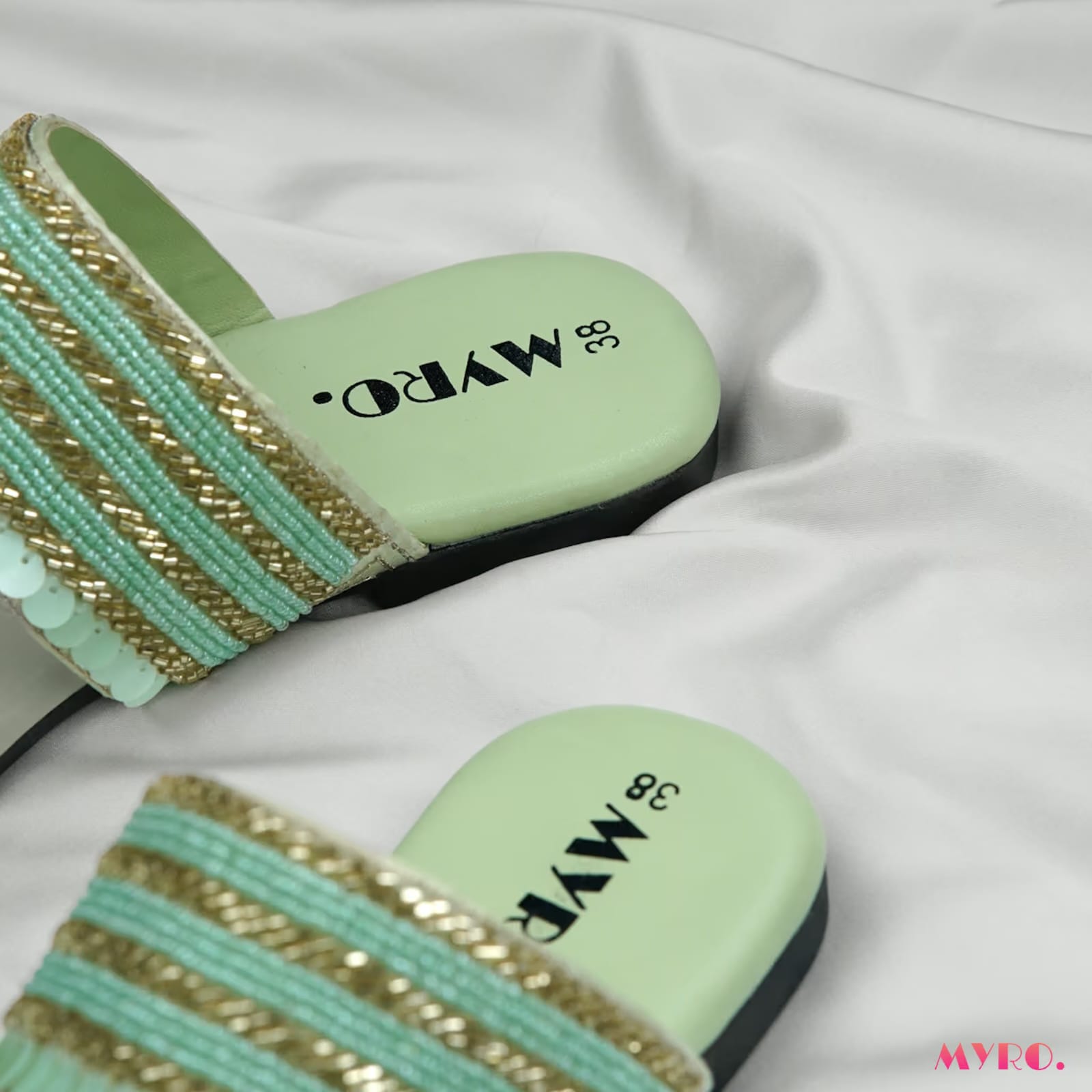 Ziya Mint Chappal - MYRO