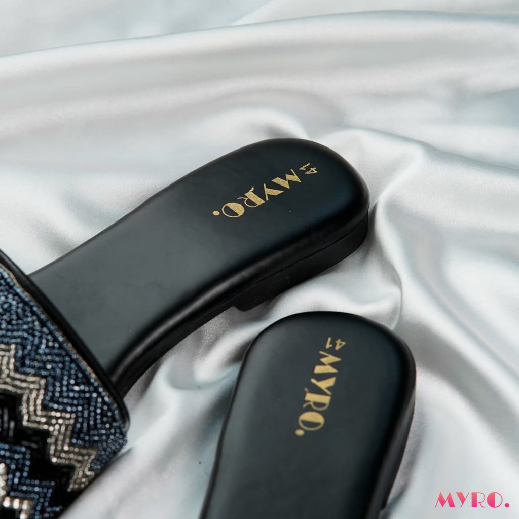 Zuri Zardosi Black Slide - MYRO