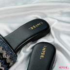 Zuri Zardosi Black Slide - MYRO