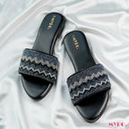 Zuri Zardosi Black Slide - MYRO