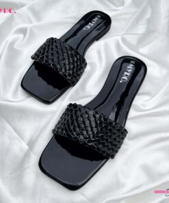 Myro Black Basic Slide