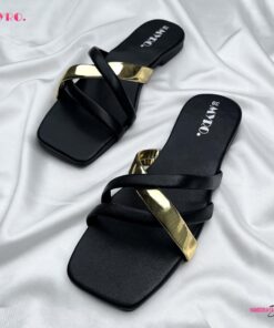 Olivia Black Flat