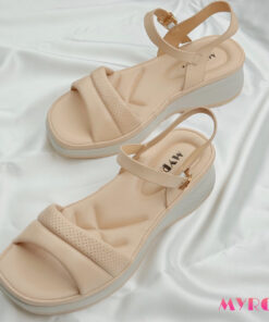 Yumia Cream Boston Heel