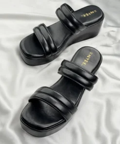 Nuvia Black Boston Heel