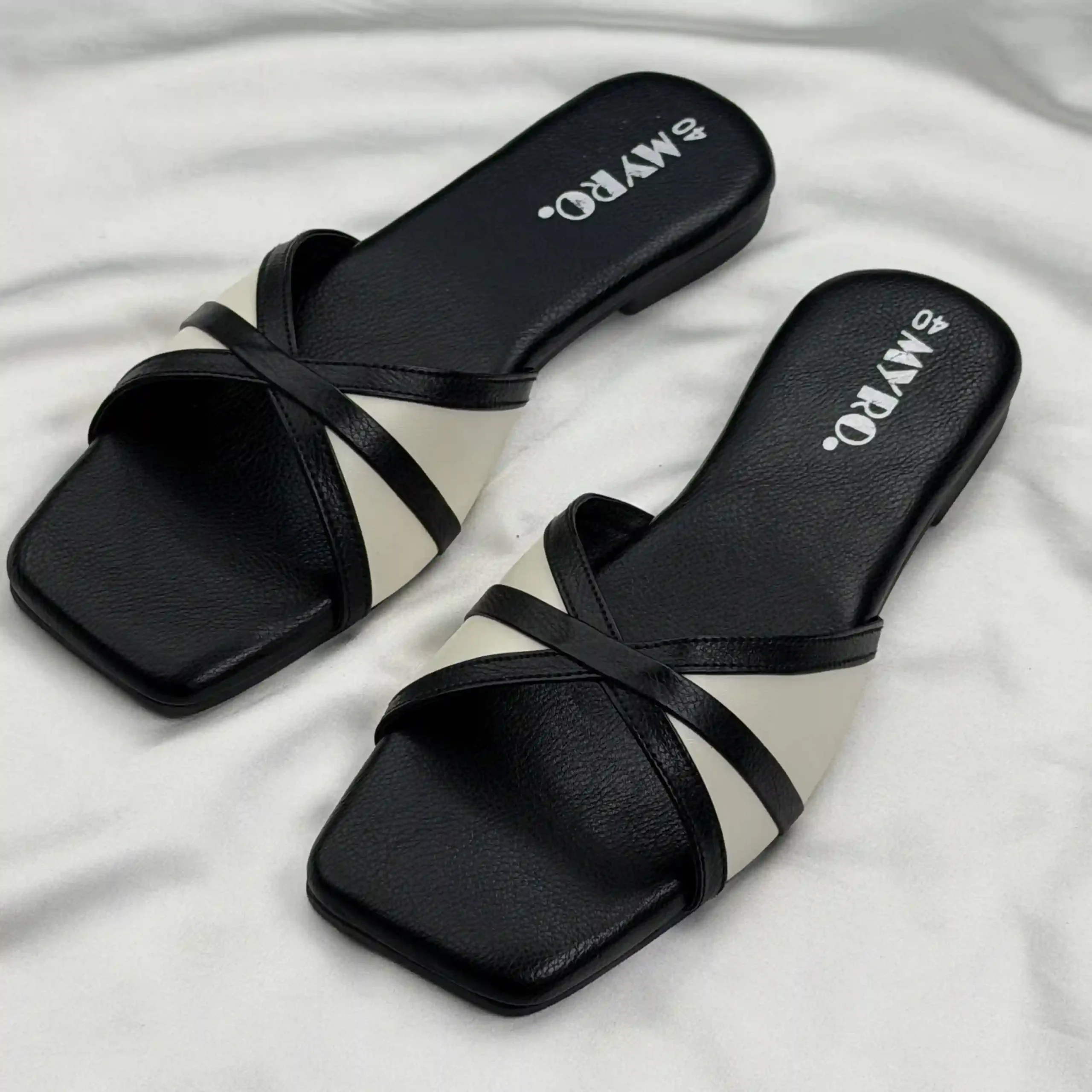 Sania Black Slide - Image 6